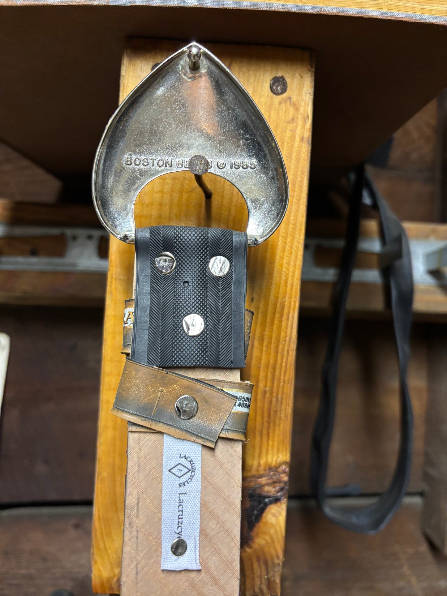 Panaracer W Boston belt buckle 31