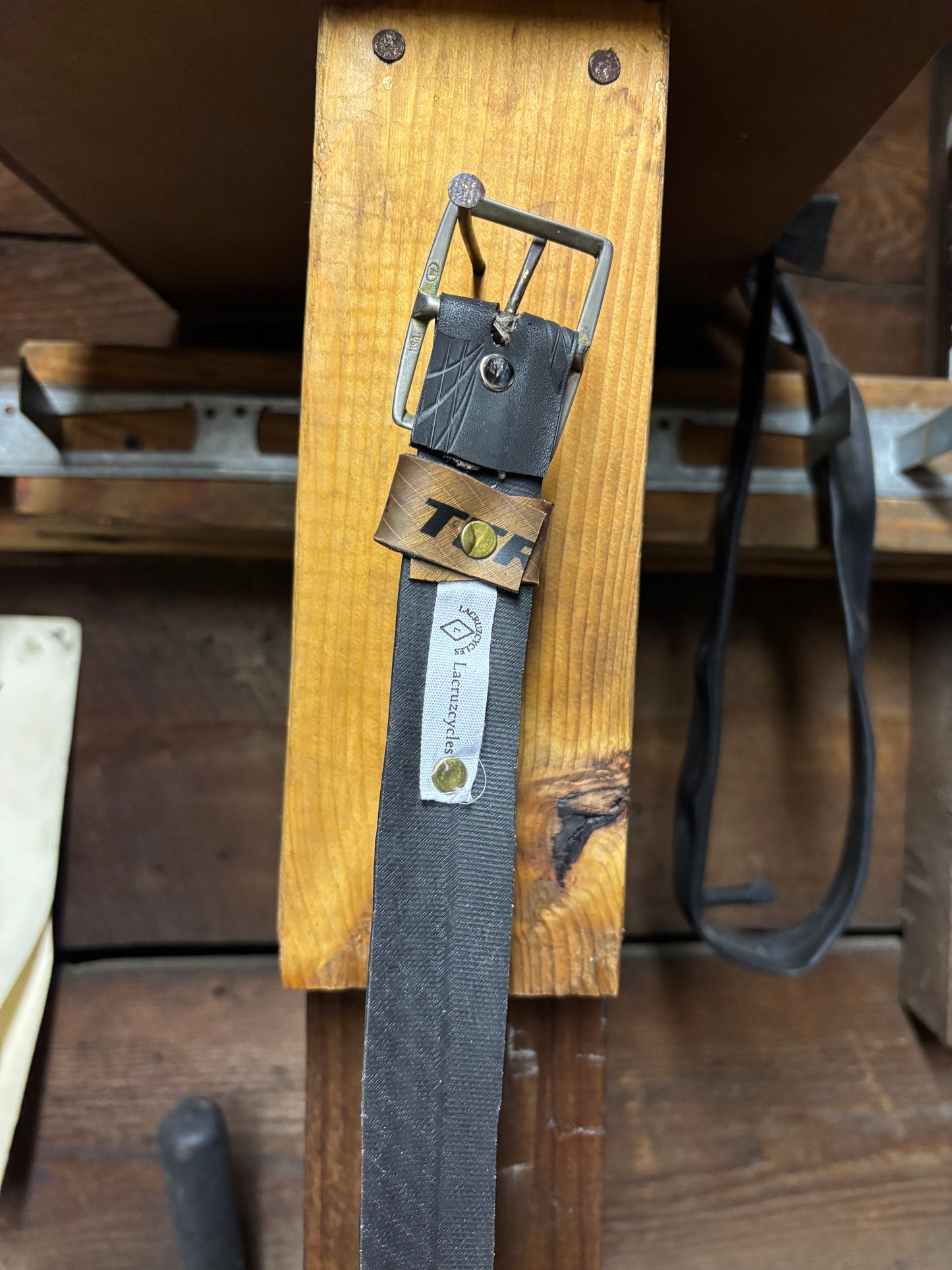 Confidential Gold (39)