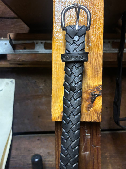 Nylon tire belt (55>)